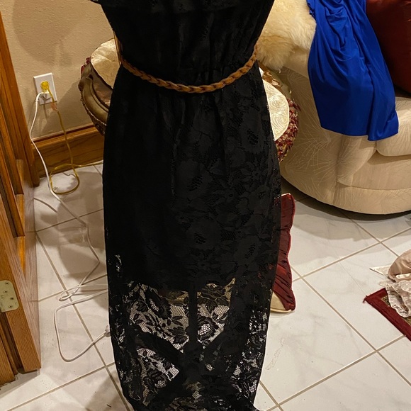 Beautiful high low strapless bare shoulders black lace dress with leather belt - Picture 9 of 9